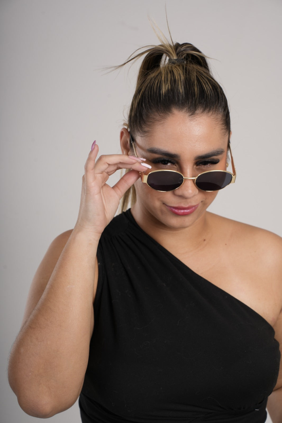 Gafas de sol nesty oro x negra