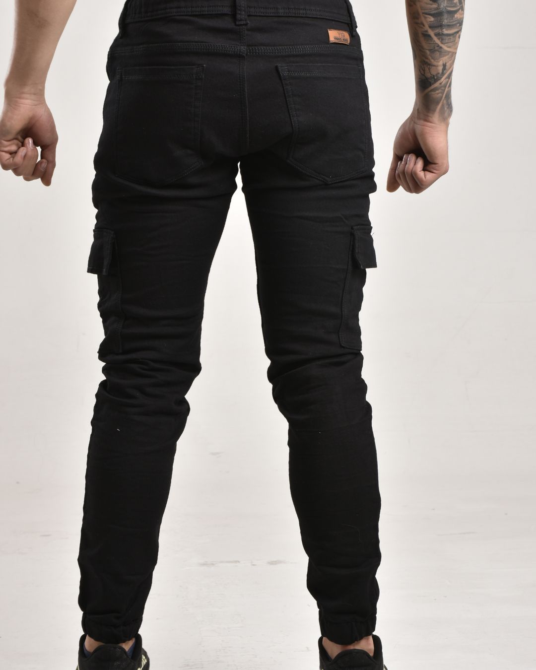 Jean Camuflado en Tono Negro