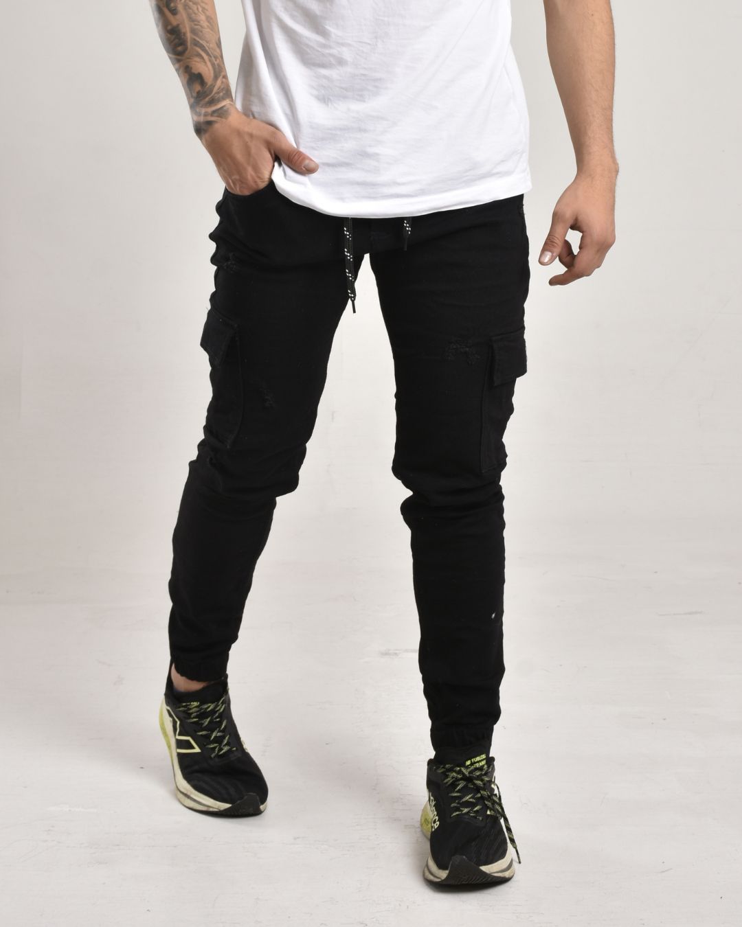 Jean Camuflado en Tono Negro