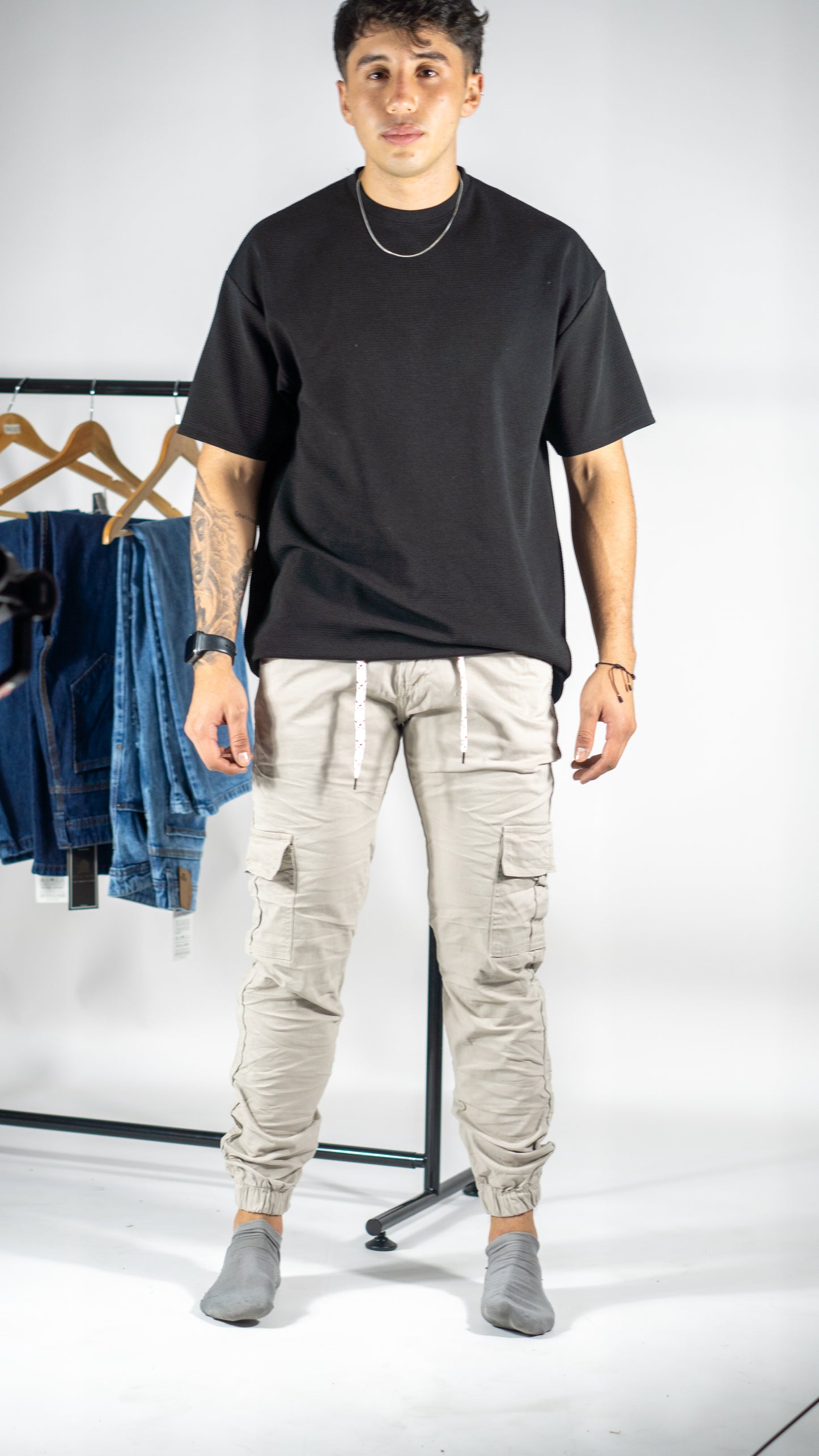 Pantalón tipo Cargo camuflado drill Tono beish