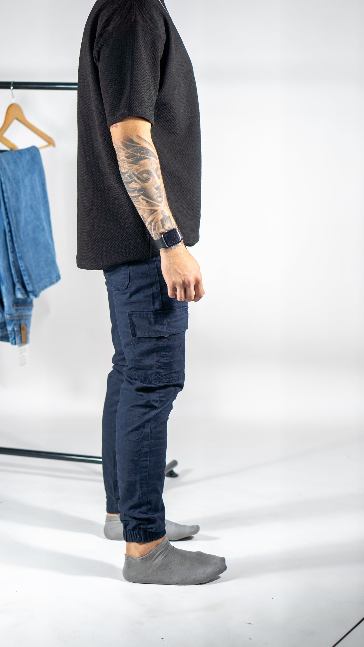 Pantalón tipo Cargo camuflado en drill Tono Azul