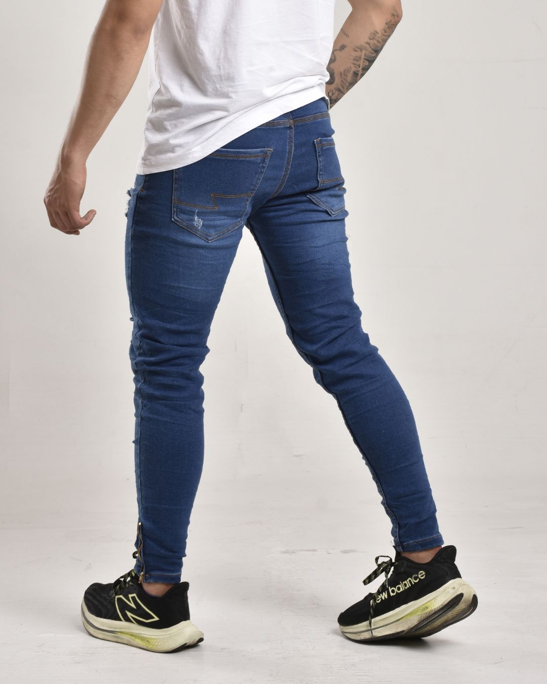 Jogger con cremallera azul medio