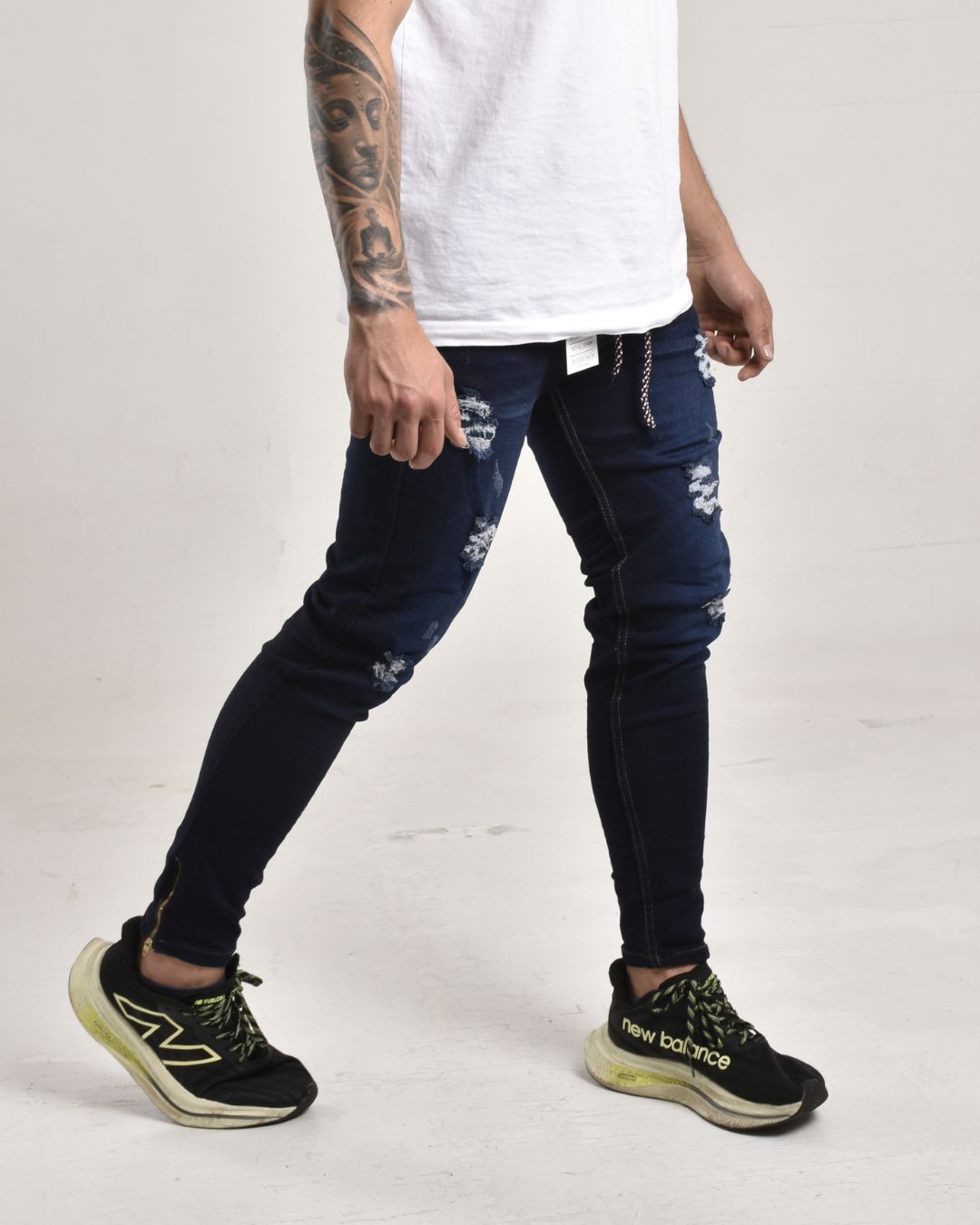 Jogger con cremallera azul oscuro