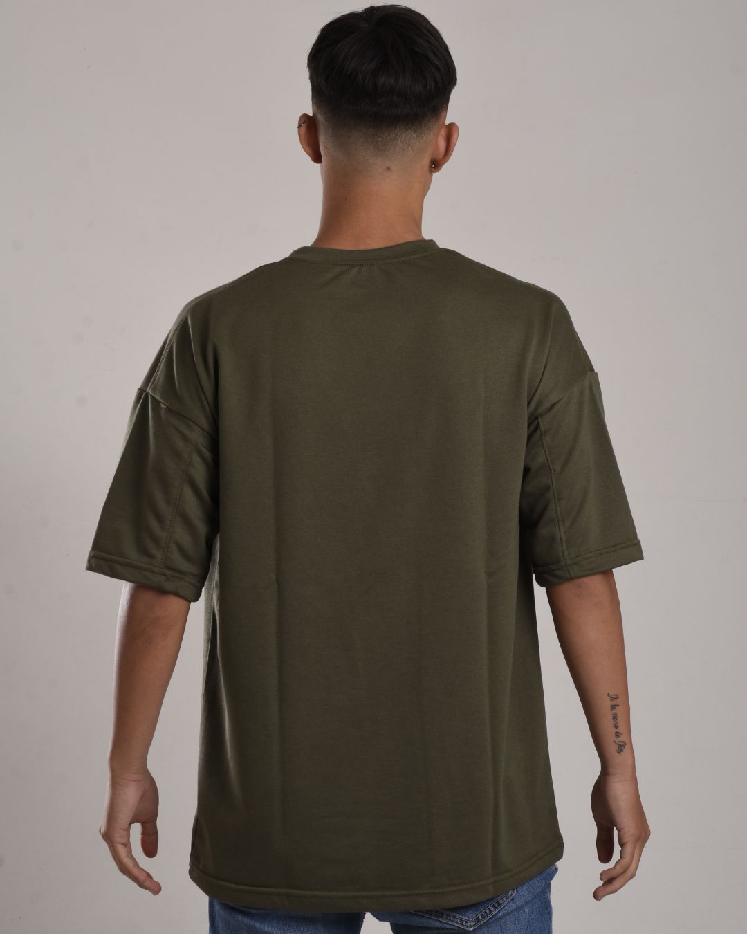 Burda oversize verde militar